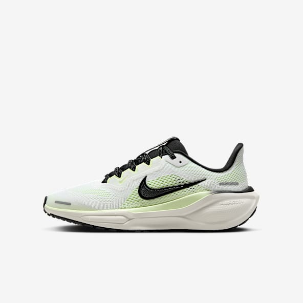 Kids Running Shoes. Nike PH